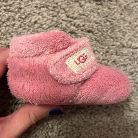 UGG Bixbee Bootie - Picture 2 of 6